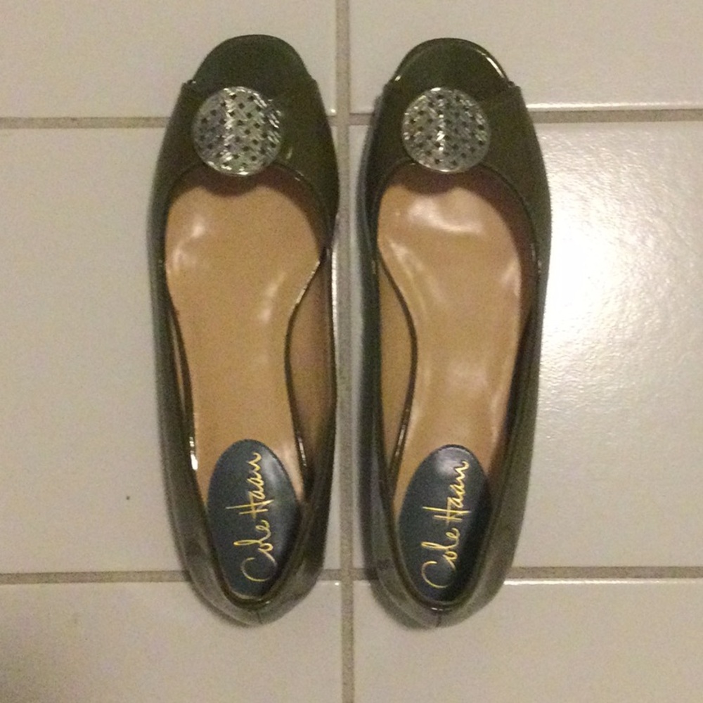 Cole Haan Women's Olive Ballet Flats NWOT 7 1/2 B